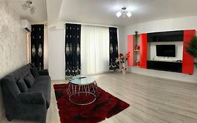 Apartament 3 Camere Militari Residence